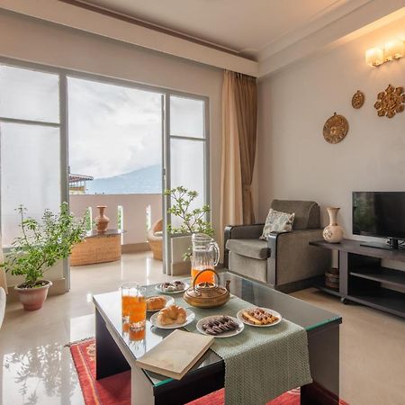 Stayvista's Mystic Nest: Mountain View Apartment with Modern Amenities Gangtok Exterior photo